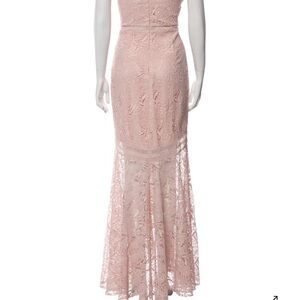 ML Monique Lhuillier Pink Lace Formal Dress perfect for weddings or black tie